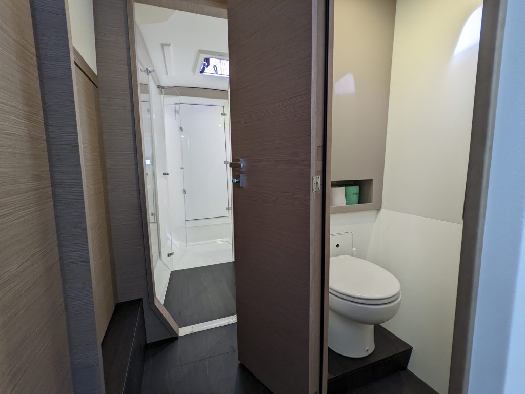 Photo #13 - Fountaine Pajot Isla 40 - 3 cab. (Hoppy Choppy) en Nanny Cay - 36187