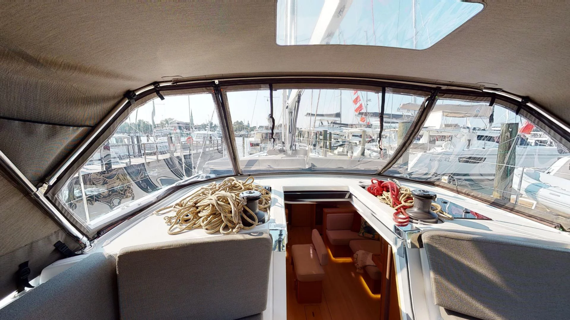 Dufour 530 - 4 cab. (Liliana Bella)  - 9