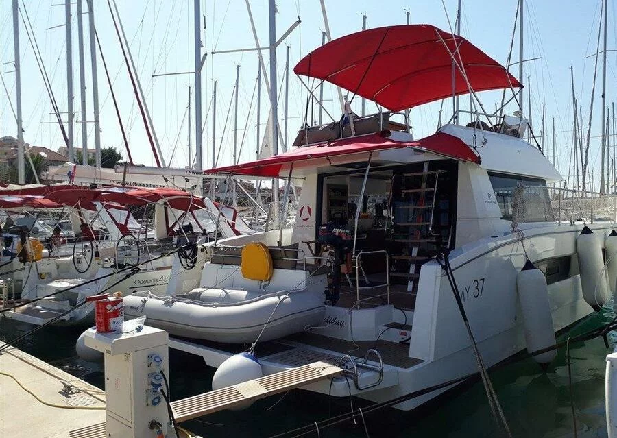 Fountaine Pajot MY 37 - 3 cab. (MY holiday with AC and generator)  - 1