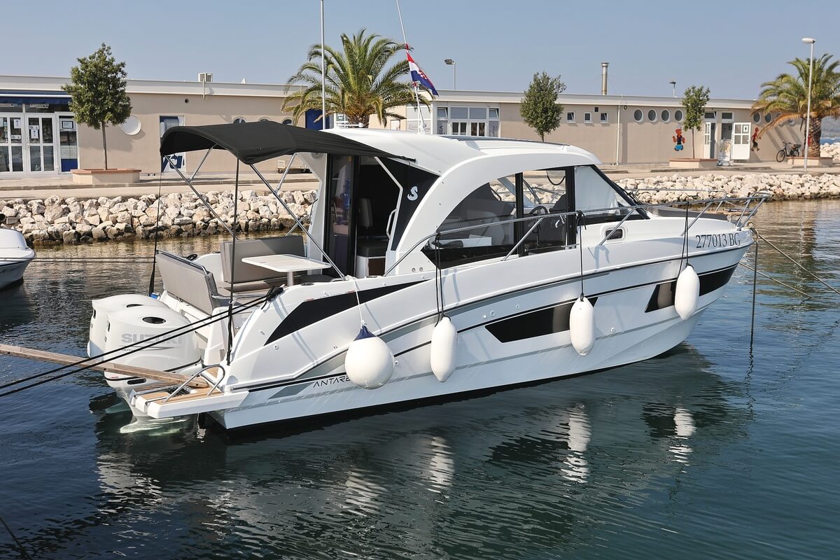 Photo #4 - Antares 9 OB (Freeya) en Biograd - 36223
