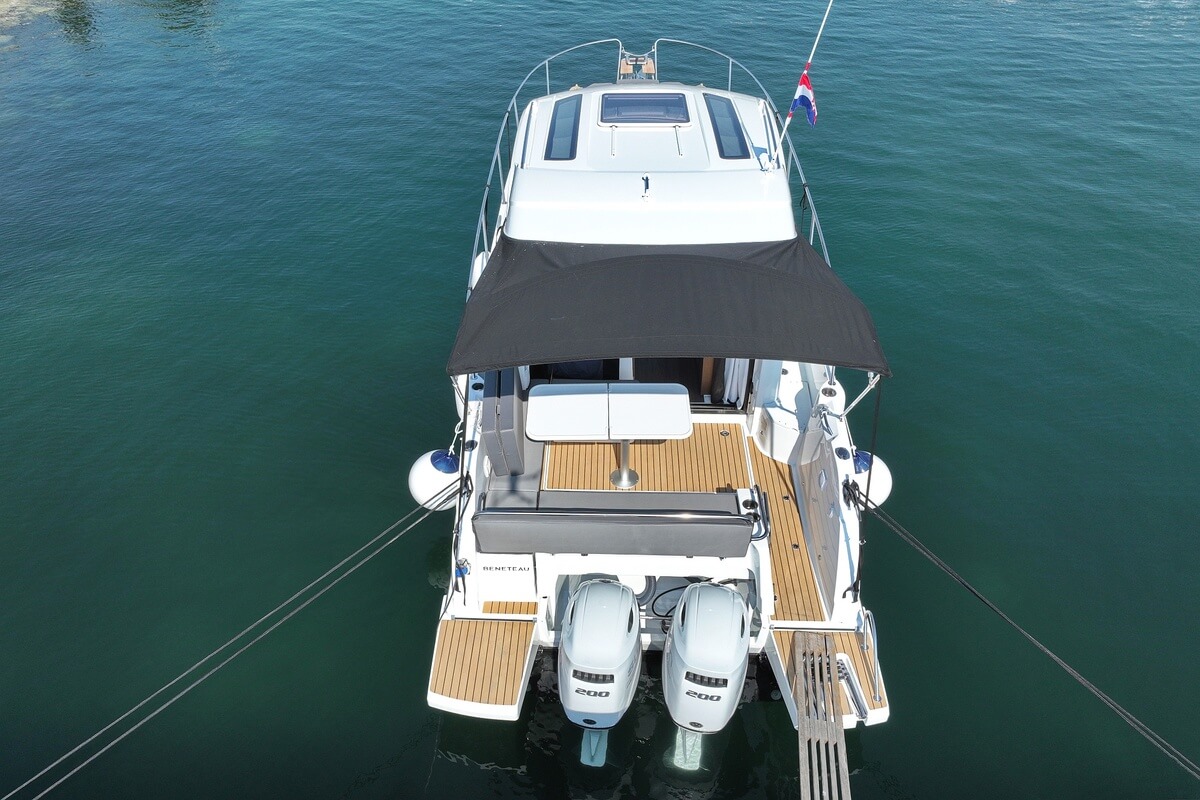 Photo #7 - Antares 9 OB (Freeya) en Biograd - 36223
