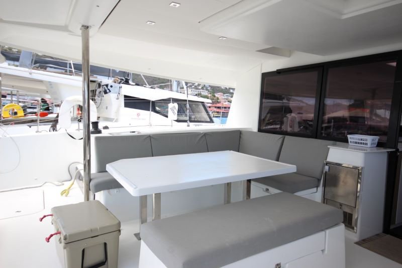 Photo #8 - Fountaine Pajot Saba 50 - 5 cab. (Apres Ski) en St. Thomas - 36247