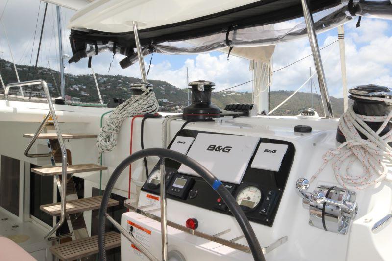 Photo #4 - Lagoon 450 - 4 cab. (Azzurra) in St. Thomas - 36248