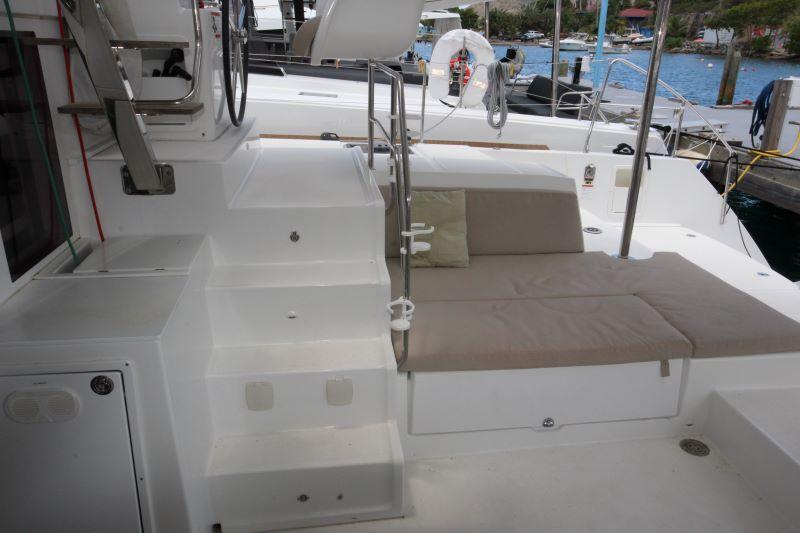 Photo #9 - Lagoon 450 - 4 cab. (Azzurra) in St. Thomas - 36248