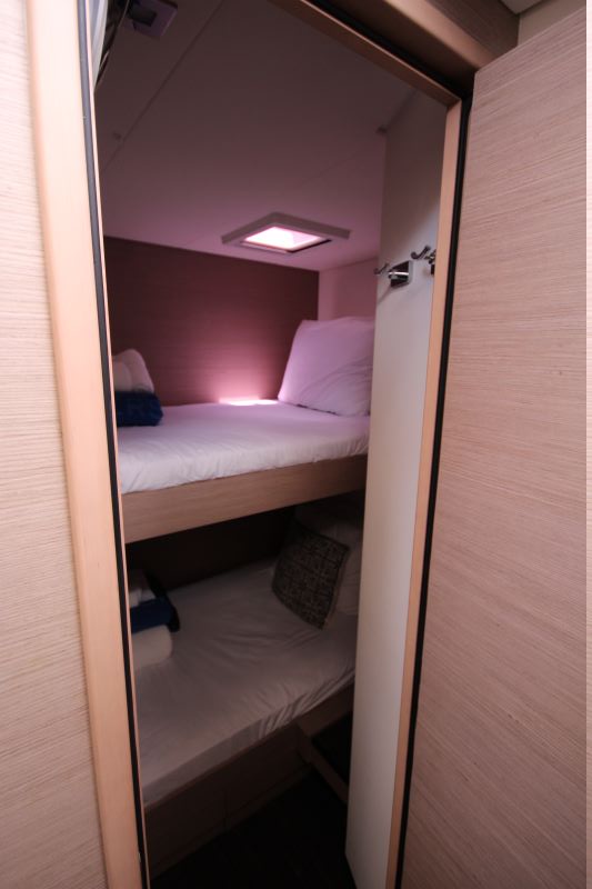 Photo #19 - Fountaine Pajot Saona 47 - 5 cab. (La Belle Vie) en St. Thomas - 36256