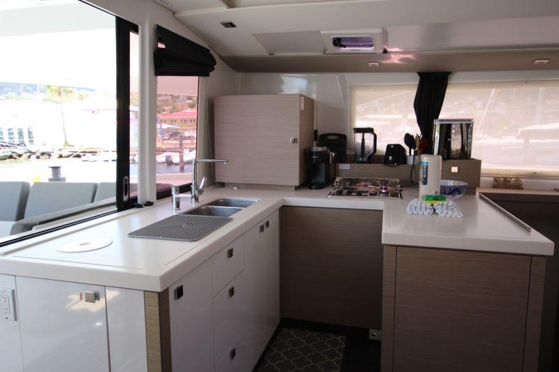 Photo #9 - Fountaine Pajot Astrea 42 (Maho) in St. Thomas - 36257