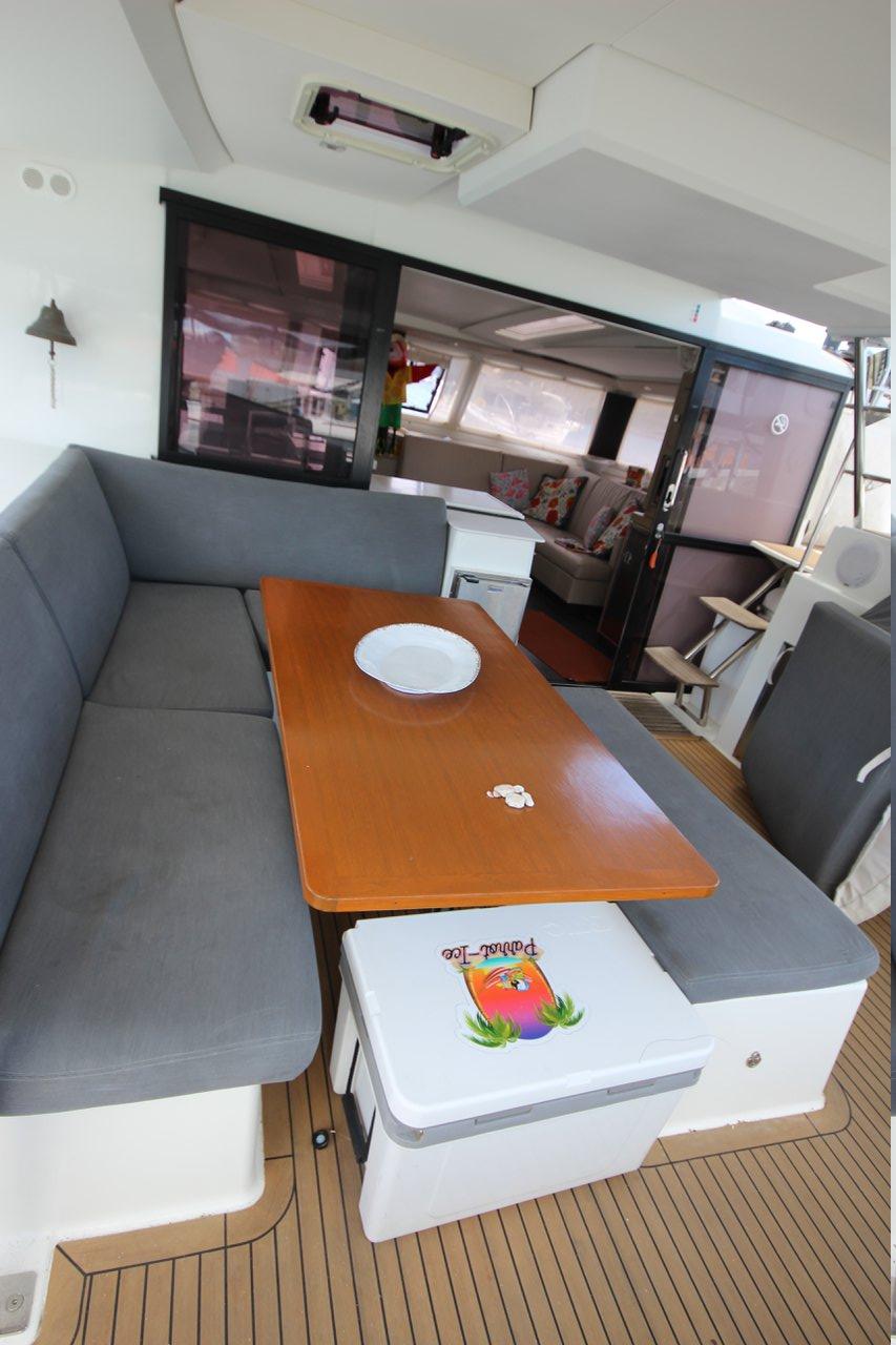 Photo #8 - Fountaine Pajot Saona 47 - 5 cab. (Parrot Ice) in St. Thomas - 36261