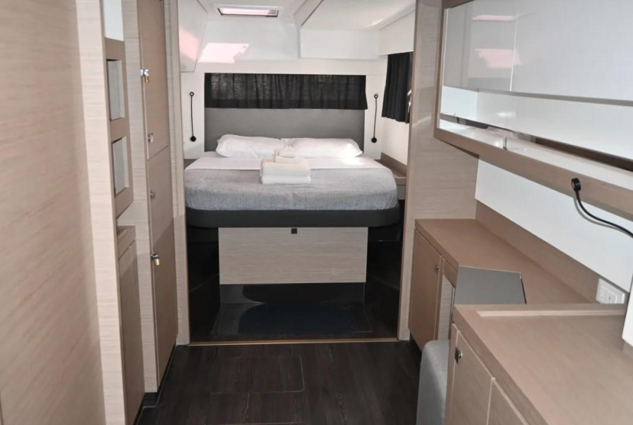 Photo #8 - Fountaine Pajot Saona 47 (Quintet) - 3 + 1 cab. (Rising Dawn) in St. Thomas - 36264