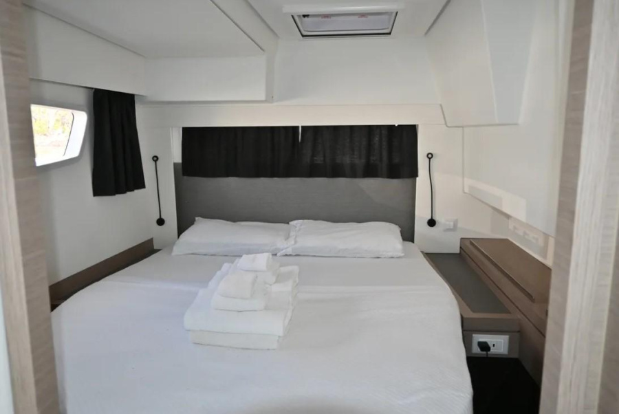Photo #9 - Fountaine Pajot Saona 47 (Quintet) - 3 + 1 cab. (Rising Dawn) in St. Thomas - 36264
