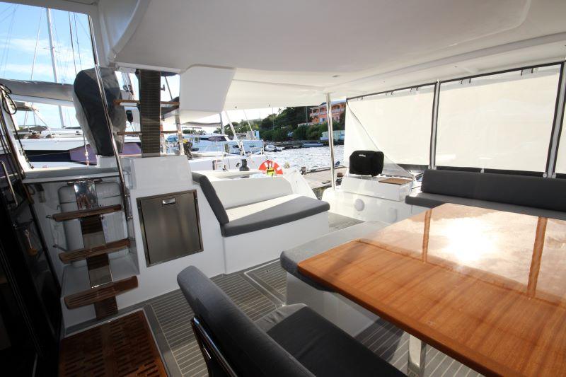 Photo #6 - Fountaine Pajot Aura 51 (What's Left) in St. Thomas - 36266
