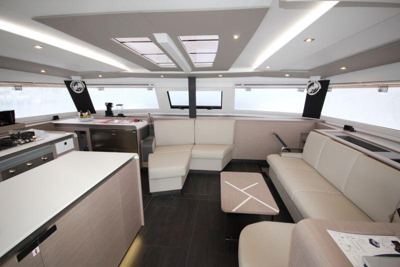 Photo #10 - Fountaine Pajot Aura 51 (What's Left) in St. Thomas - 36266