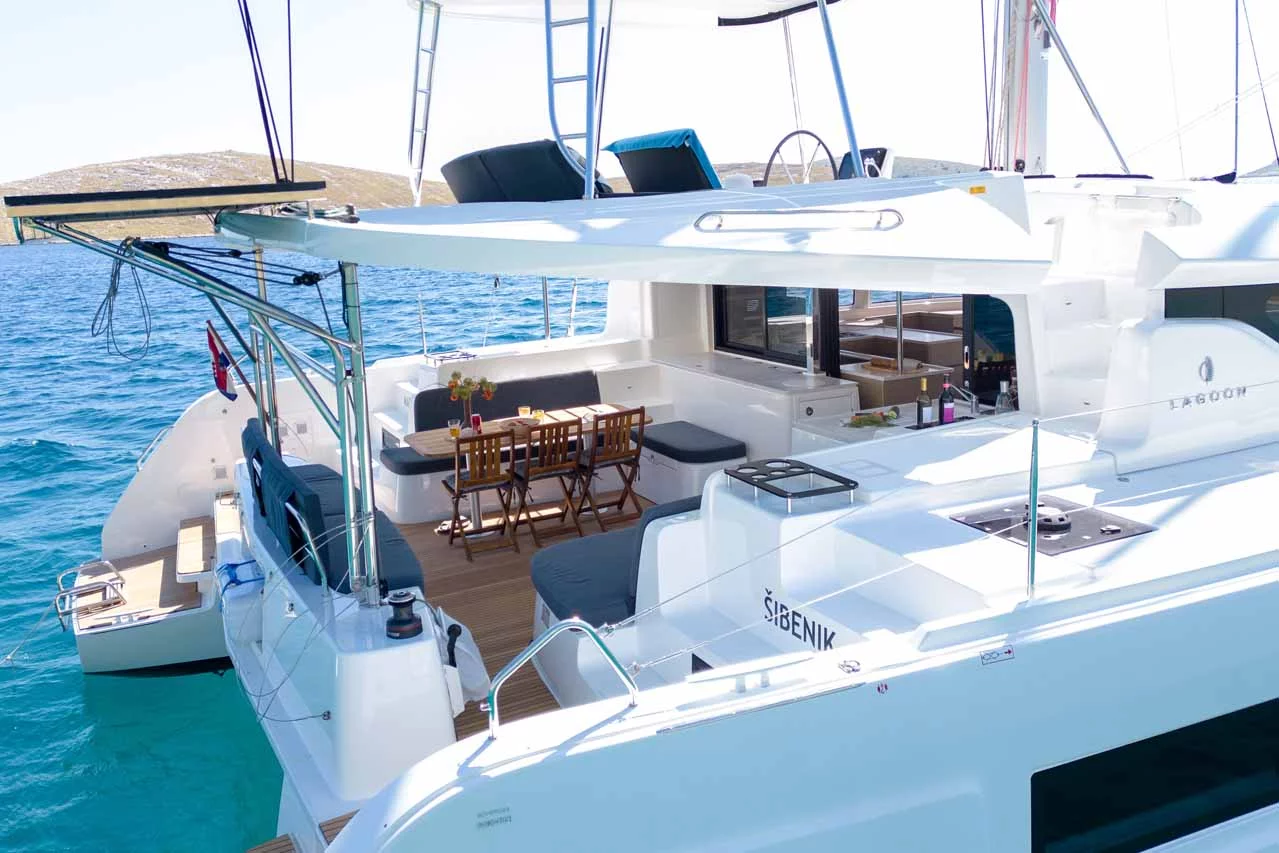 Lagoon 46 - 4 + 2 cab. (Mare Luna)  - 8