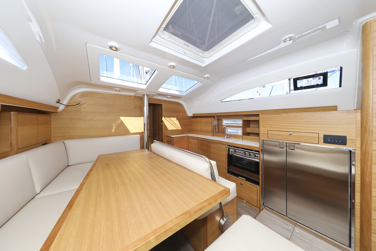 Photo #13 - Elan Impression 45.1 (Moon Pearl) in Biograd - 36277