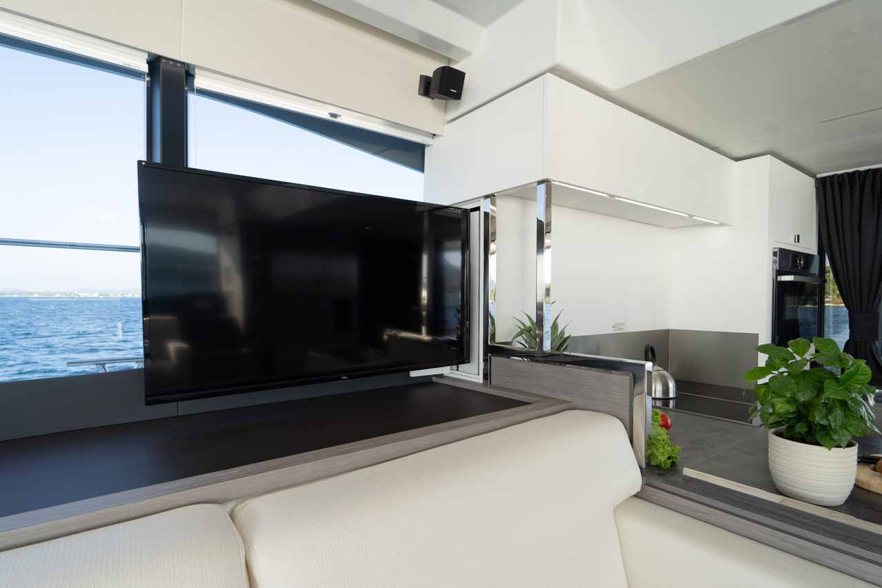 Photo #13 - Fountaine Pajot MY6 (Family 2.0) in Sibenik - 36278