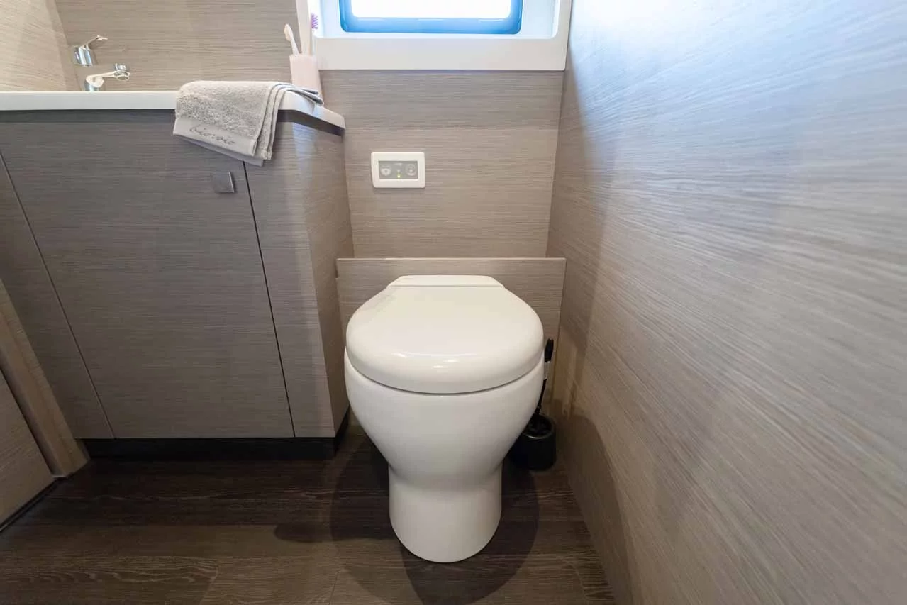 Fountaine Pajot MY6 (Family 2.0)  - 25