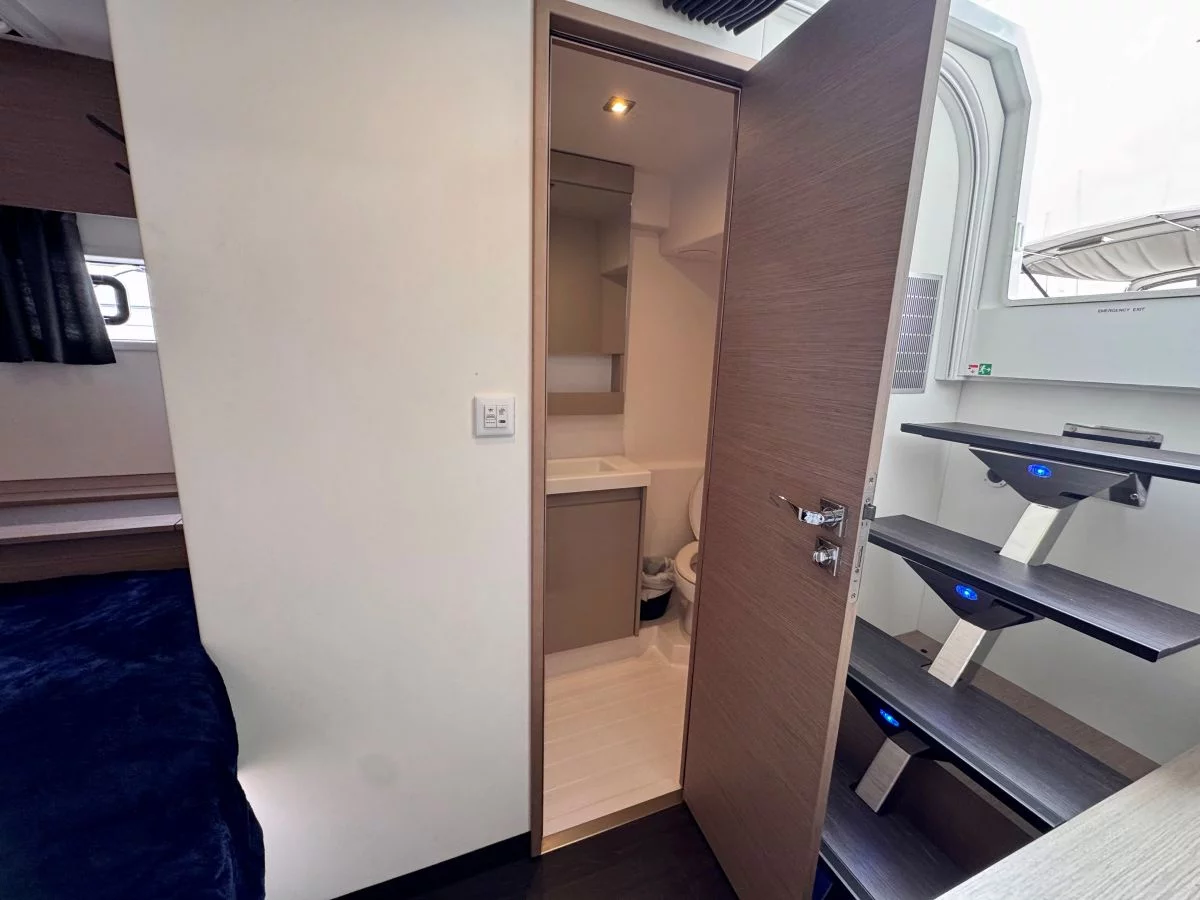 Fountaine Pajot Aura 51 (Carrie Lee)  - 23
