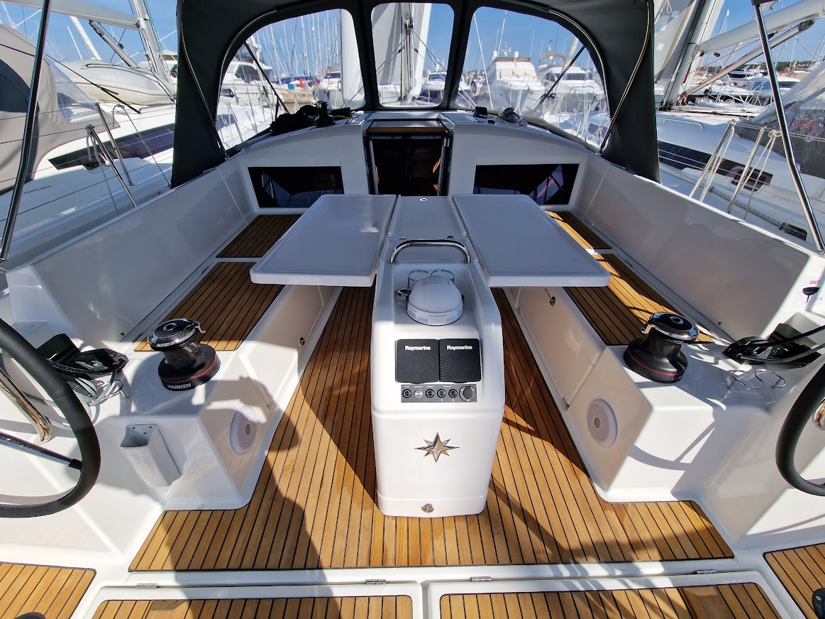 Photo #5 - Sun Odyssey 440 (Vela) in Biograd - 36297