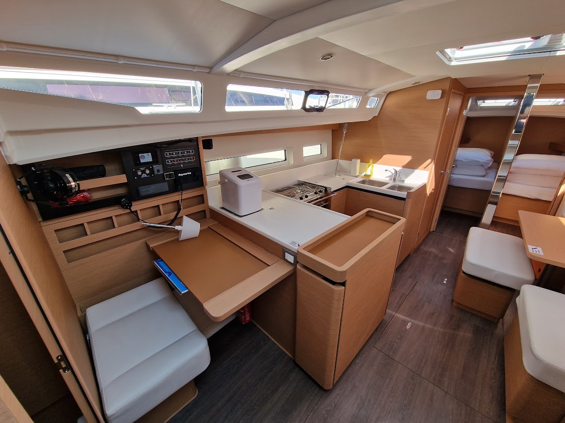 Photo #7 - Sun Odyssey 440 (Vela) in Biograd - 36297