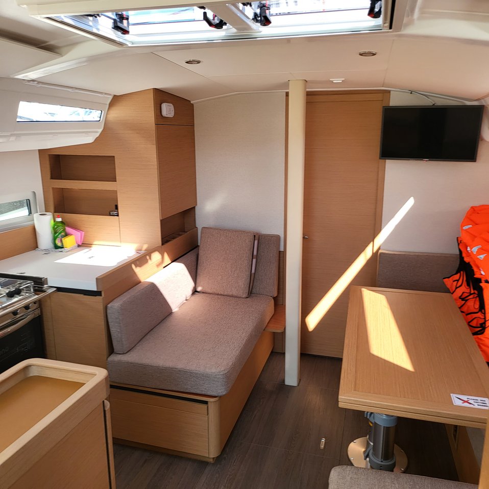Photo #7 - Sun Odyssey 410 - 3 cab. (Freya) en Biograd - 36298