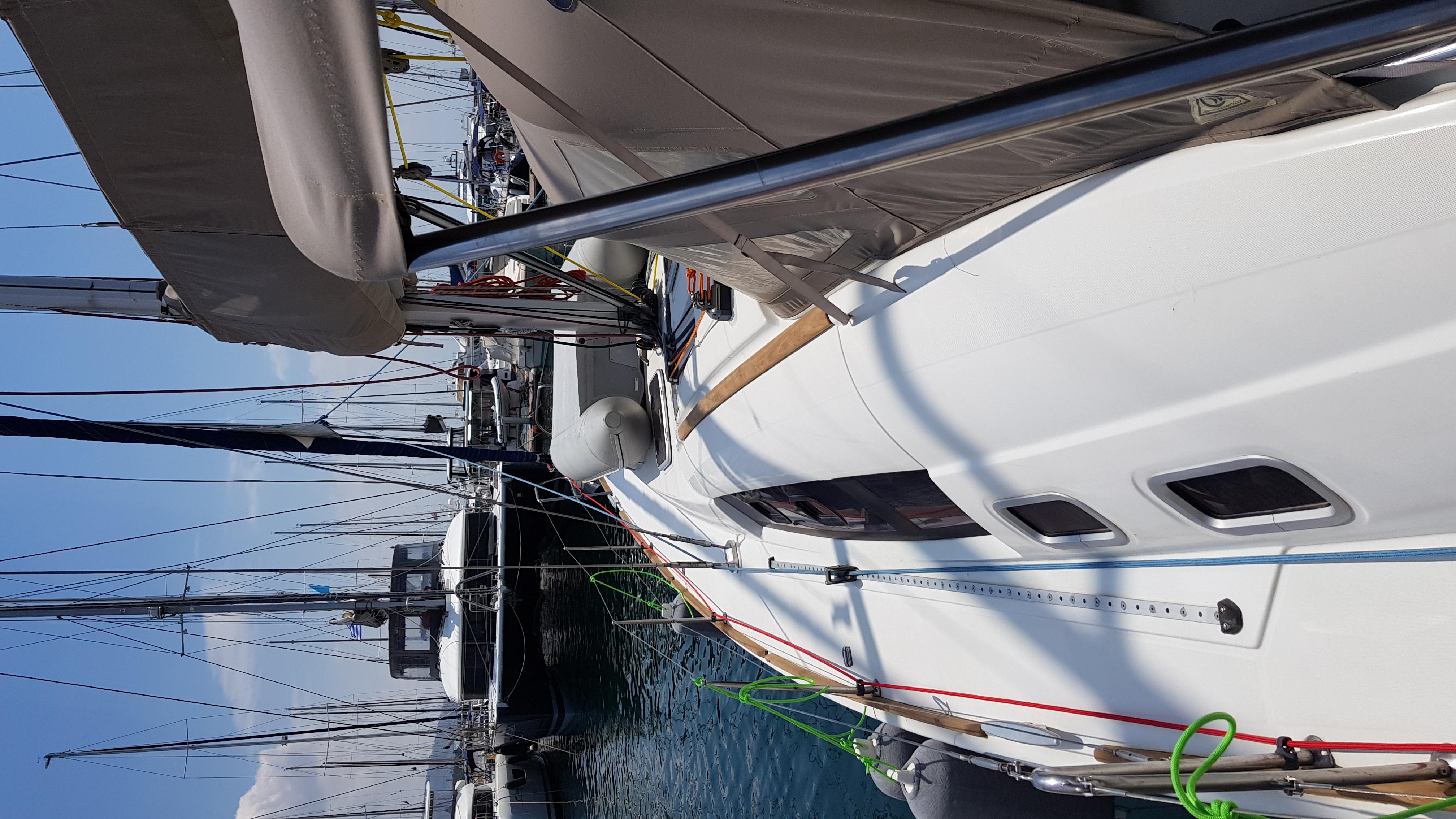 Photo #6 - Oceanis 46 - 4 cab. (Sifnos 46.1) in Athens - 36318