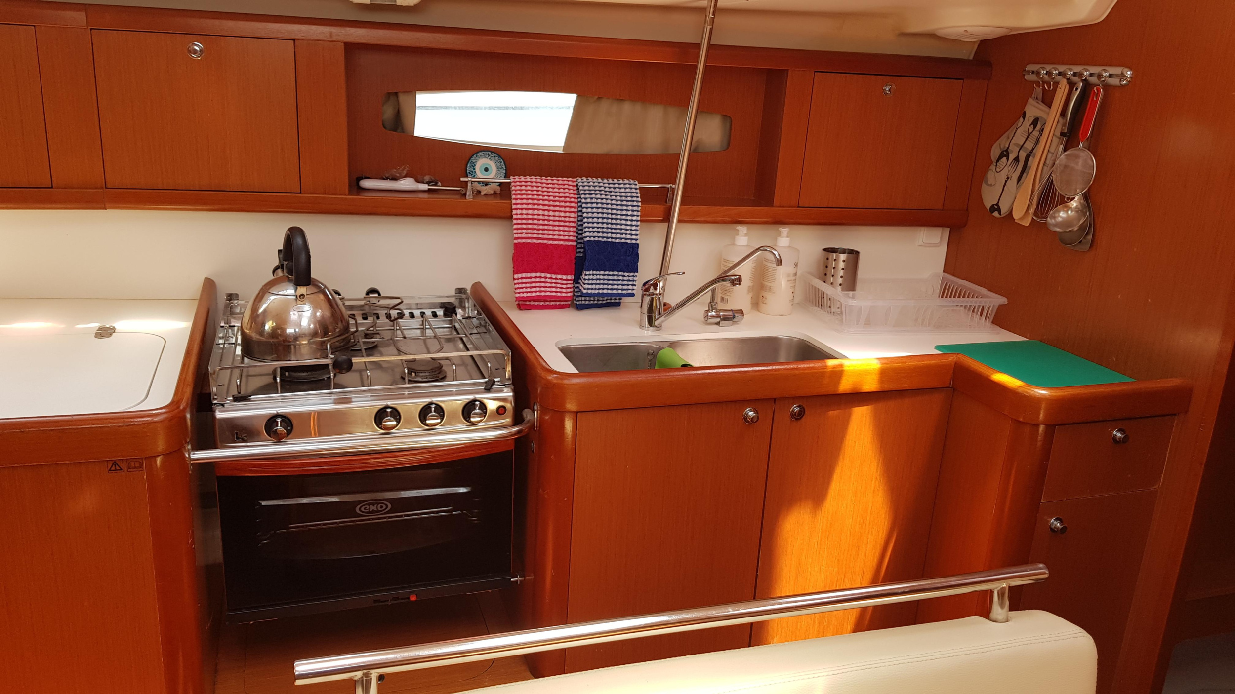 Photo #11 - Oceanis 46 - 4 cab. (Sifnos 46.1) in Athens - 36318