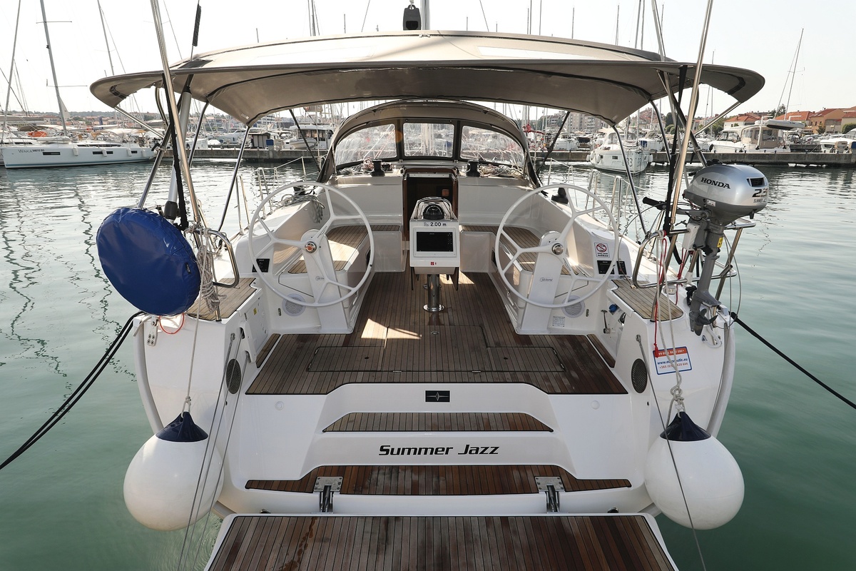 Photo #6 - Bavaria Cruiser 46 - 4 cab. (Summer Jazz) in Biograd - 36344