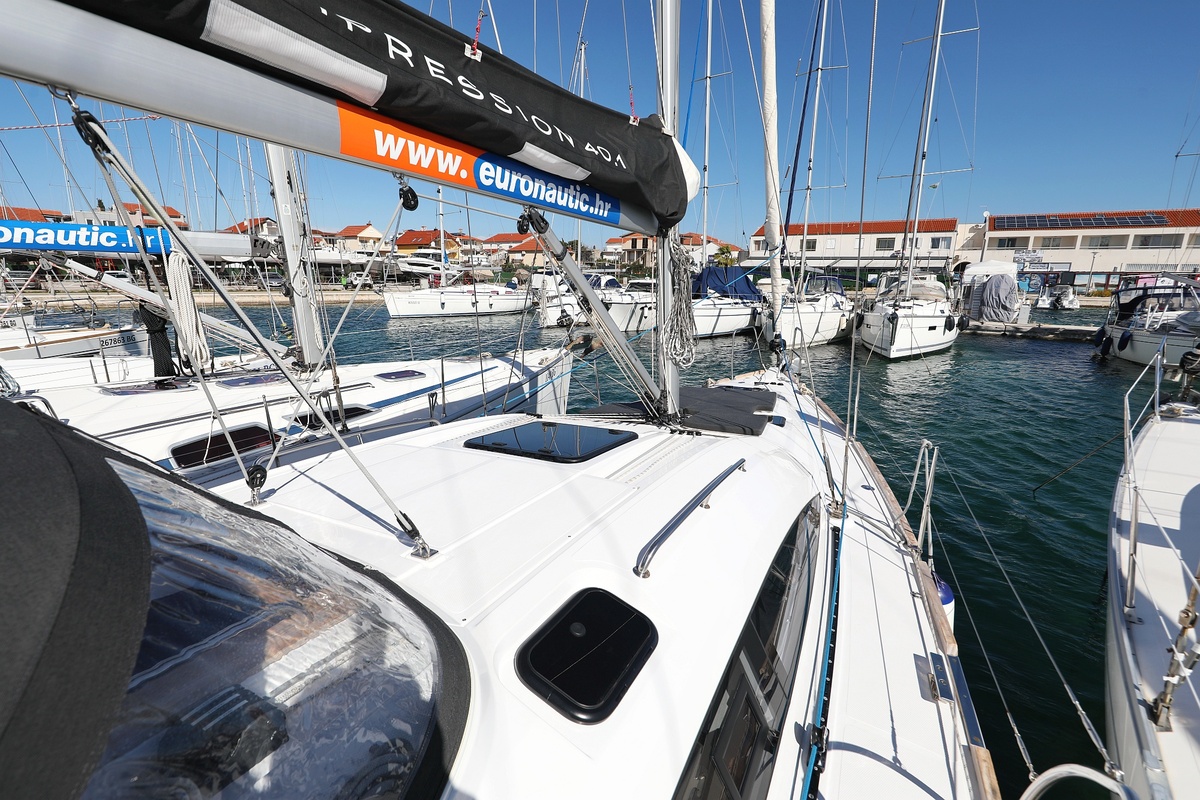Photo #4 - Elan Impression 40.1 (Eliana) en Pirovac - 36362