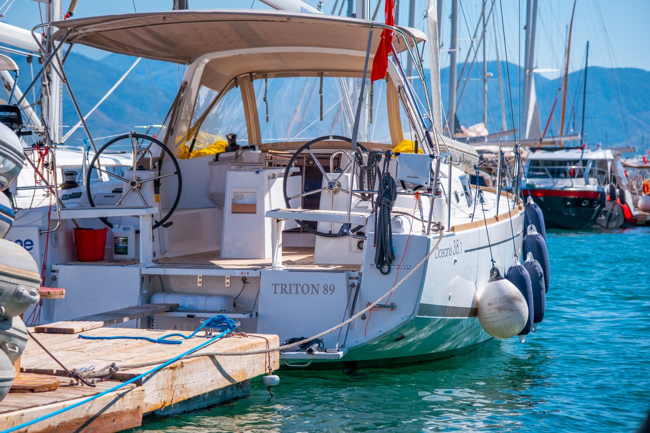 Photo #12 - Oceanis 38.1 (Triton 89) in Fethiye - 36364