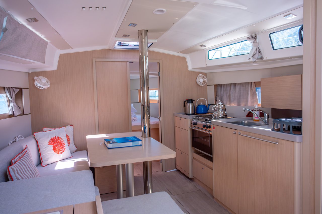 Photo #28 - Oceanis 38.1 (Triton 89) in Fethiye - 36364