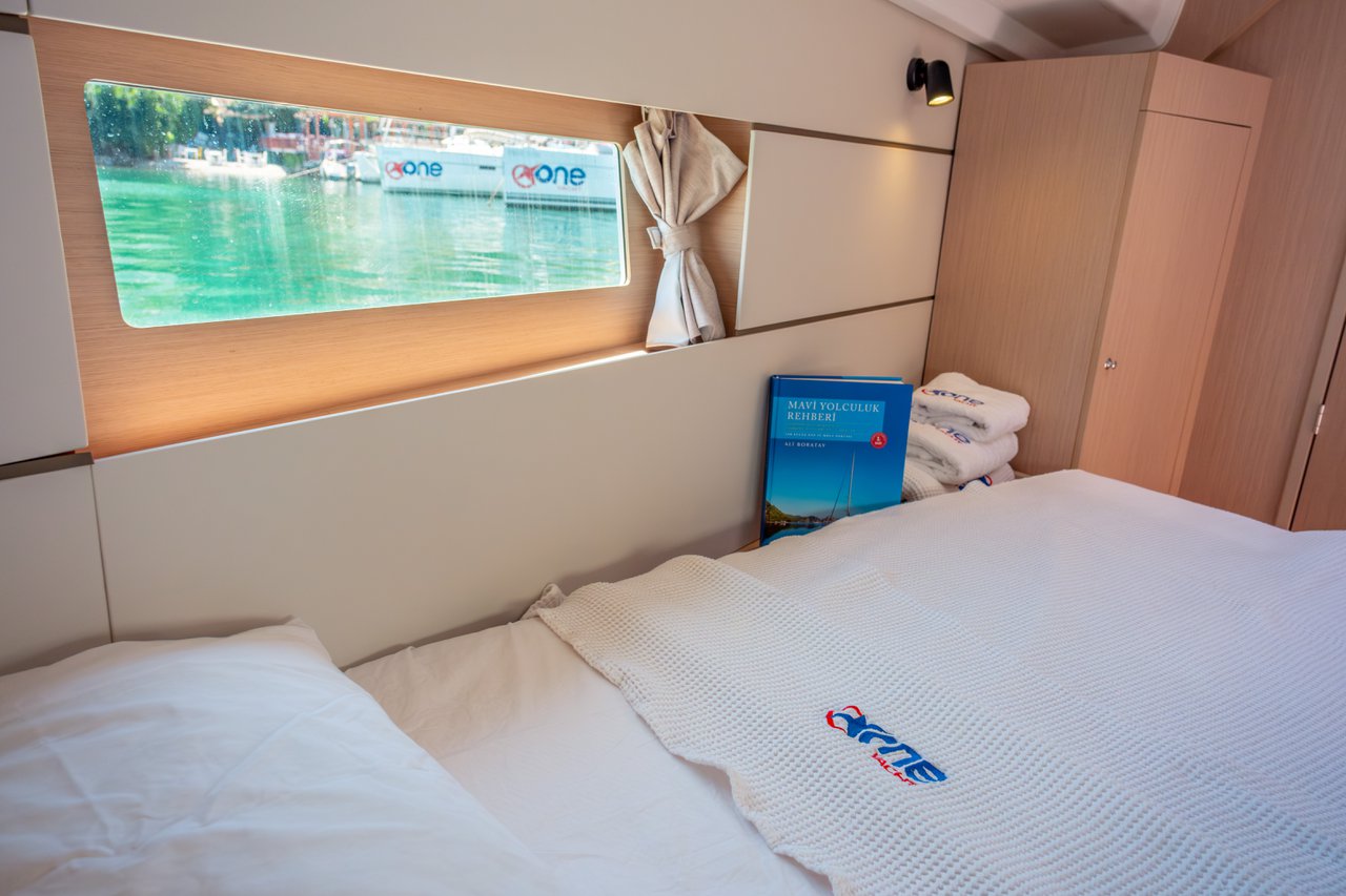Photo #35 - Oceanis 38.1 (Triton 89) in Fethiye - 36364