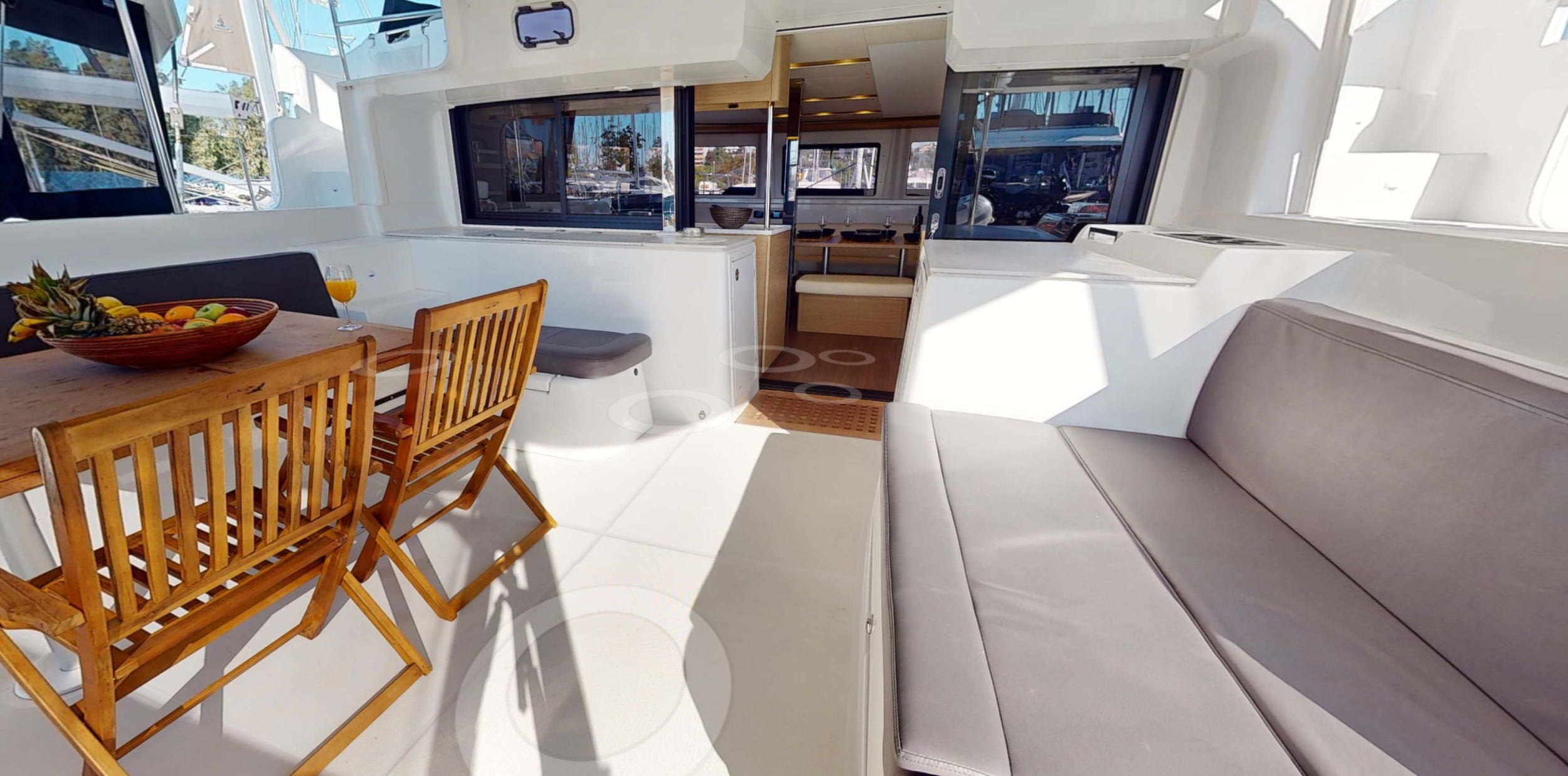 Photo #4 - Lagoon 46 Fly (PRESTIGE) in Atene - 36377