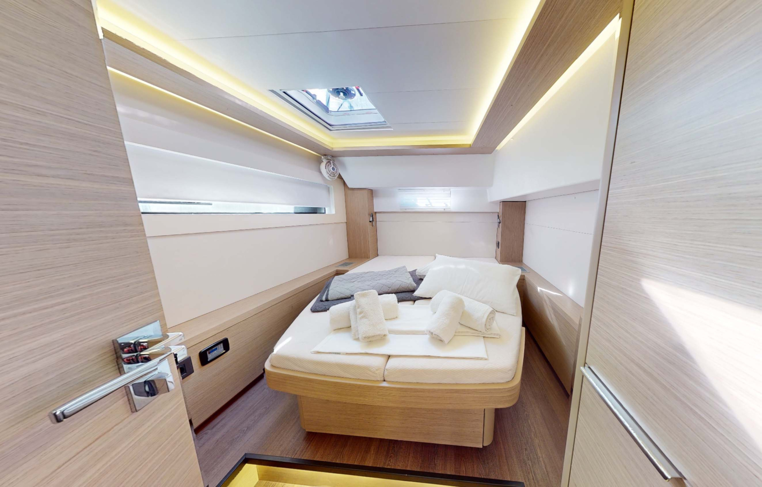 Photo #11 - Lagoon 46 Fly (PRESTIGE) in Atene - 36377