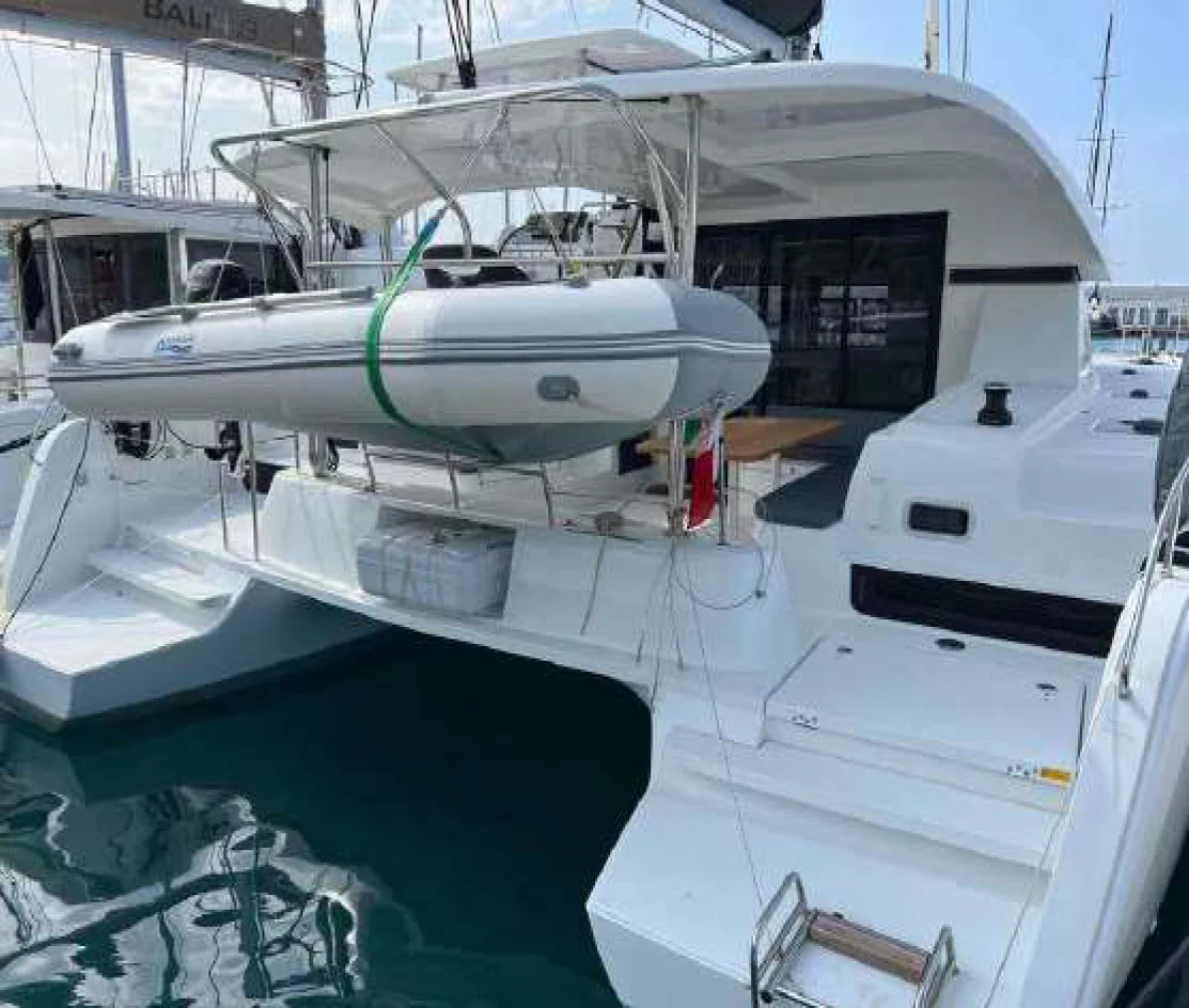 Lagoon 42 - 4 + 2 cab. (PRESTIGE)  - 2