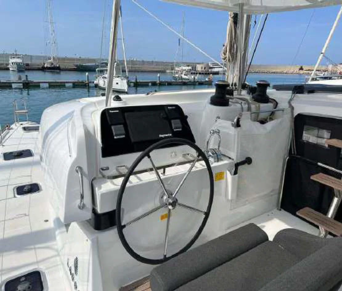 Lagoon 42 - 4 + 2 cab. (PRESTIGE)  - 5