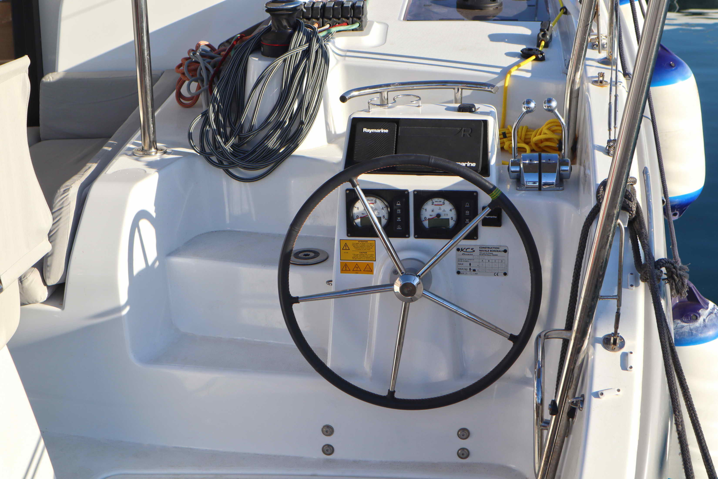 Photo #5 - Excess 11 - 3 + 2 cab (PRESTIGE) in Athen - 36382