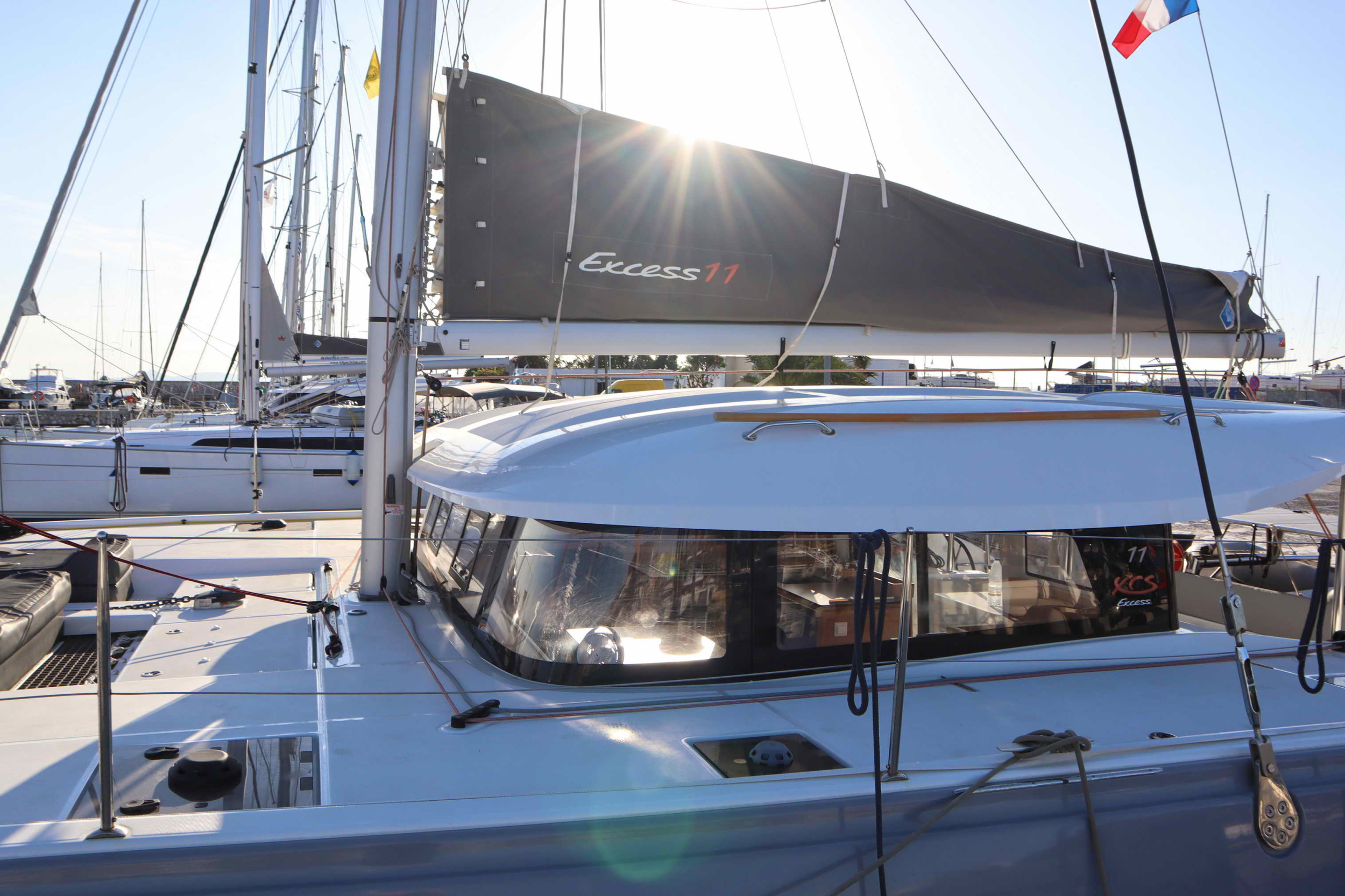 Photo #8 - Excess 11 - 3 + 2 cab (PRESTIGE) in Athen - 36382