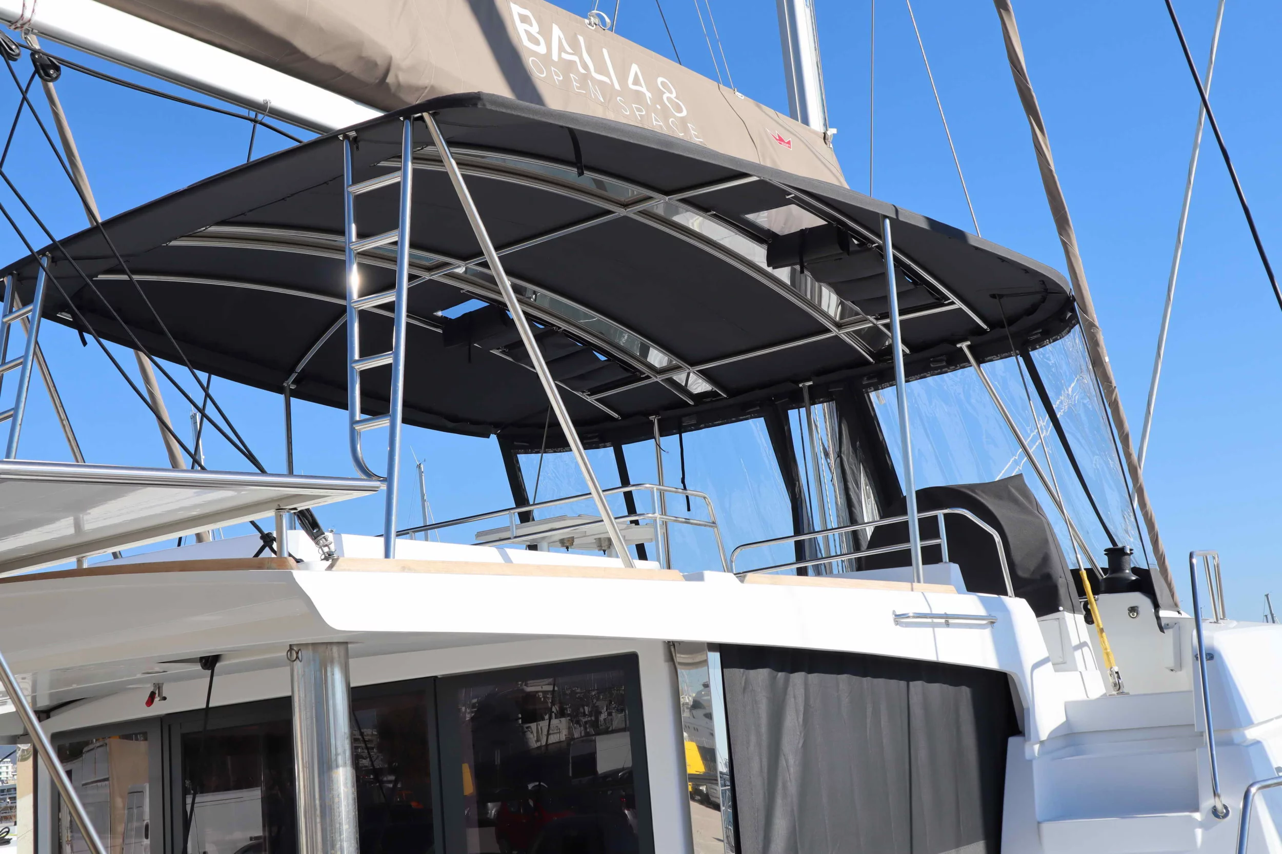 Bali 4.8 - 6 cab. (PRESTIGE)  - 4