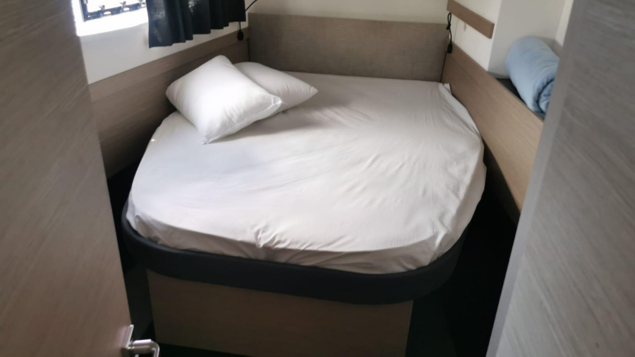 Photo #11 - Fountaine Pajot Astrea 42 - 4 + 2 cab. (PRESTIGE) in Propriano - 36387