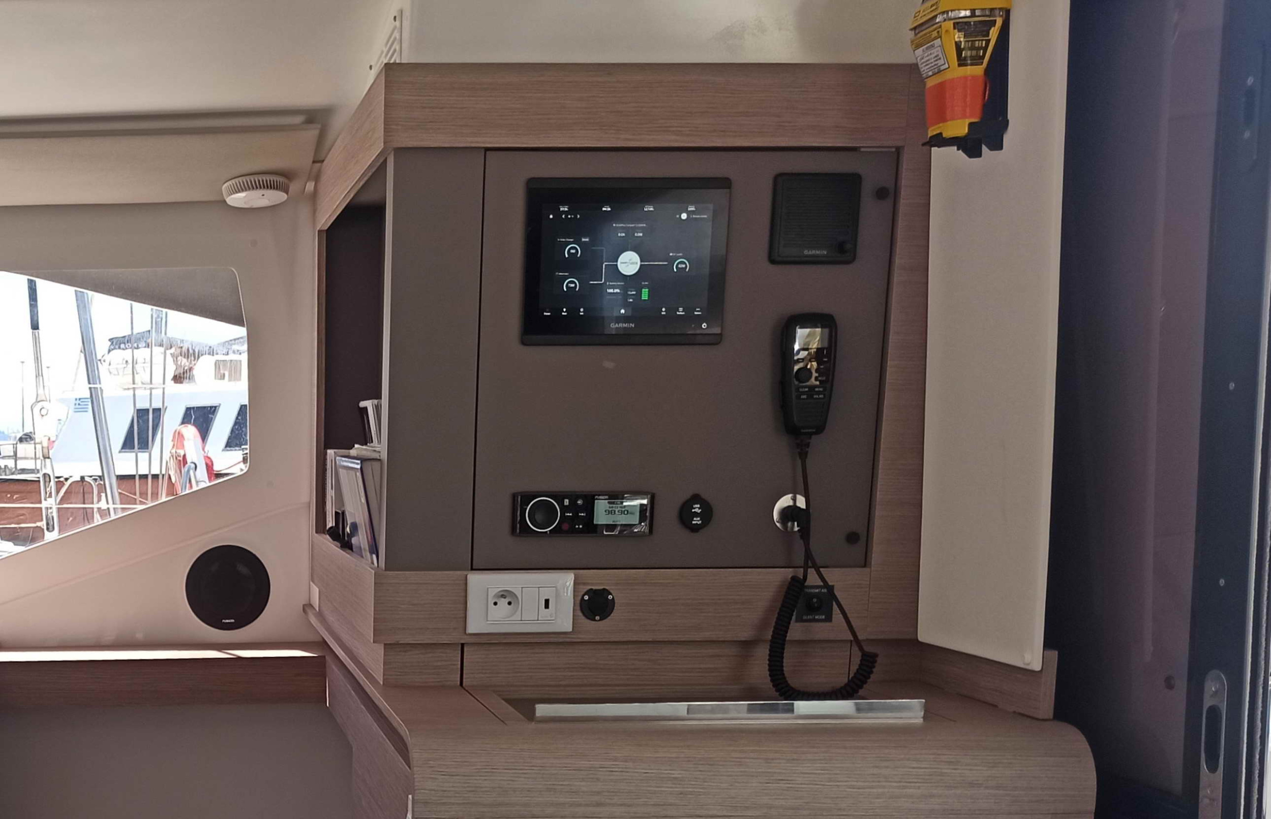 Photo #8 - Fountaine Pajot Isla 40 - 4 + 1 cab. (PRESTIGE) in Paros - 36388