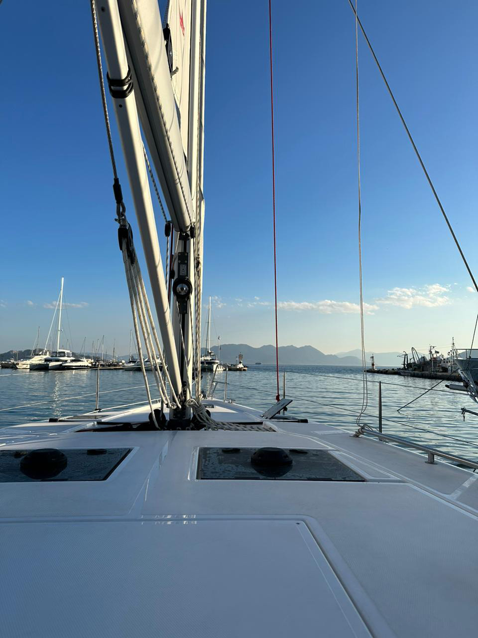 Photo #3 - Bavaria C45 Holiday (PRESTIGE) in Athen - 36389