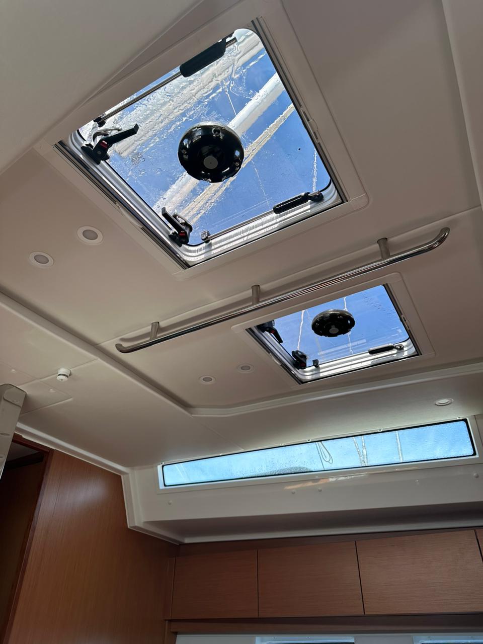 Photo #11 - Bavaria C45 Holiday (PRESTIGE) in Athen - 36389