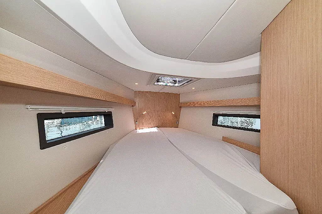 Bavaria C42 (PRESTIGE)  - 22