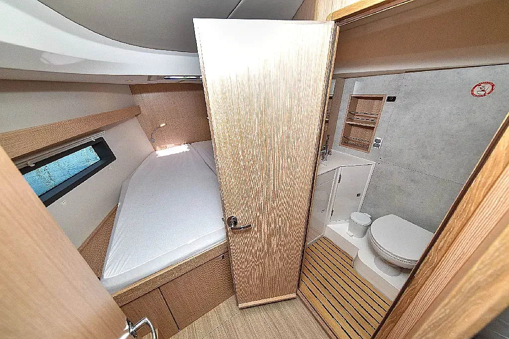 Bavaria C42 (PRESTIGE)  - 23