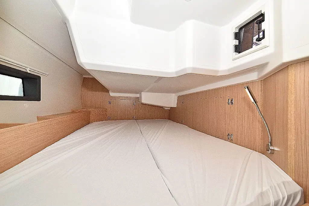 Bavaria C42 (PRESTIGE)  - 27