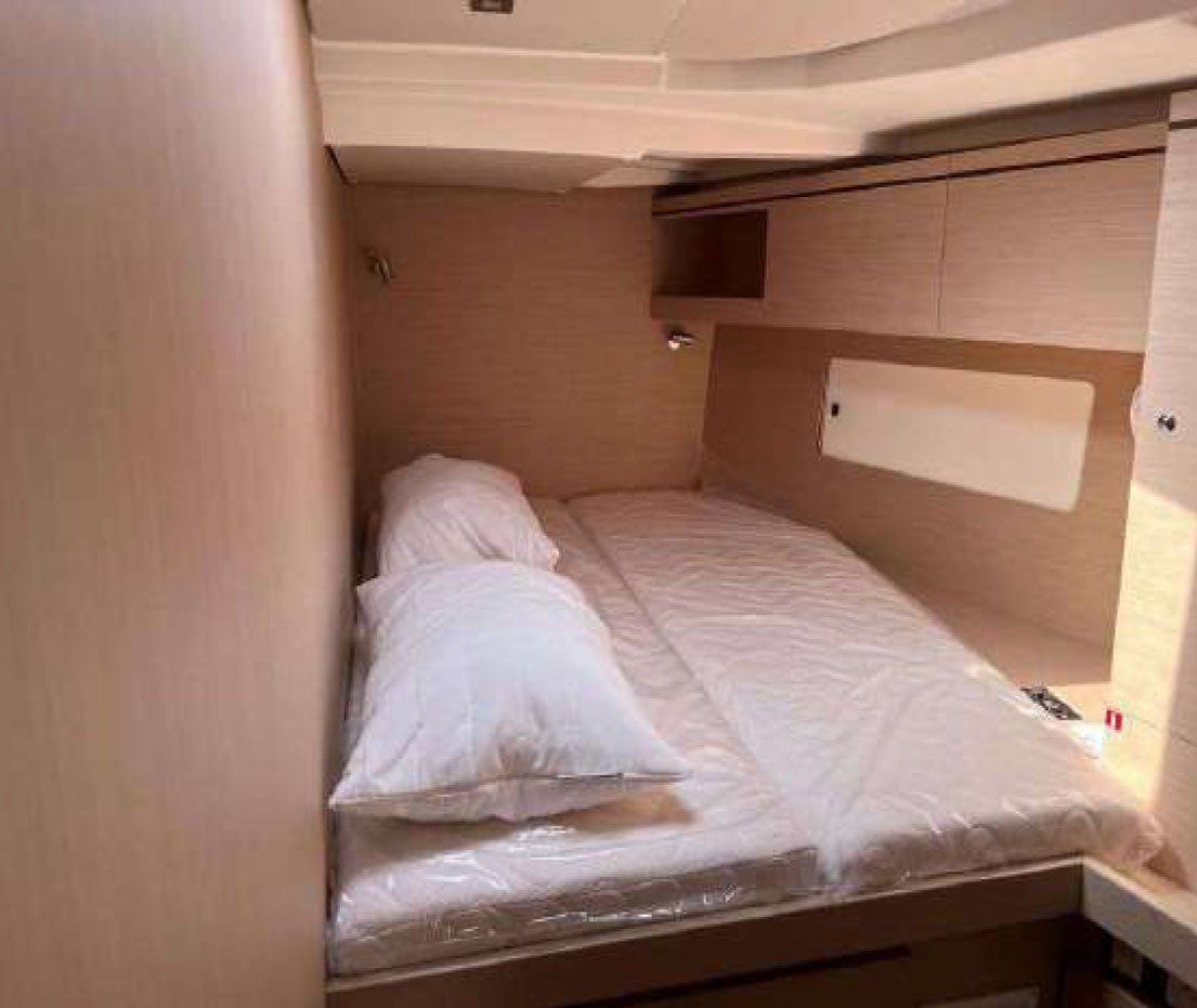 Photo #16 - Oceanis 51.1 - 5 + 1 cab. (PRESTIGE) en Capo d'Orlando - 36396