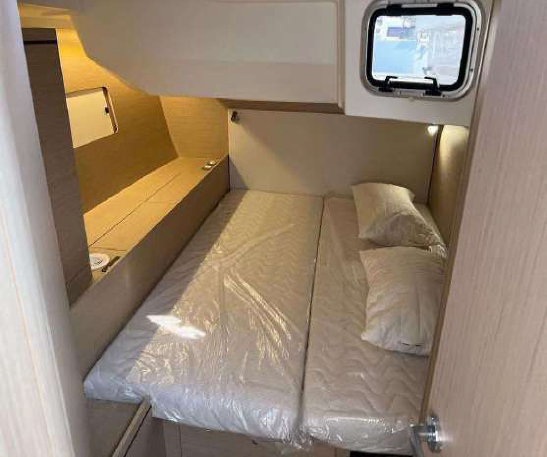 Photo #20 - Oceanis 51.1 - 5 + 1 cab. (PRESTIGE) en Capo d'Orlando - 36396