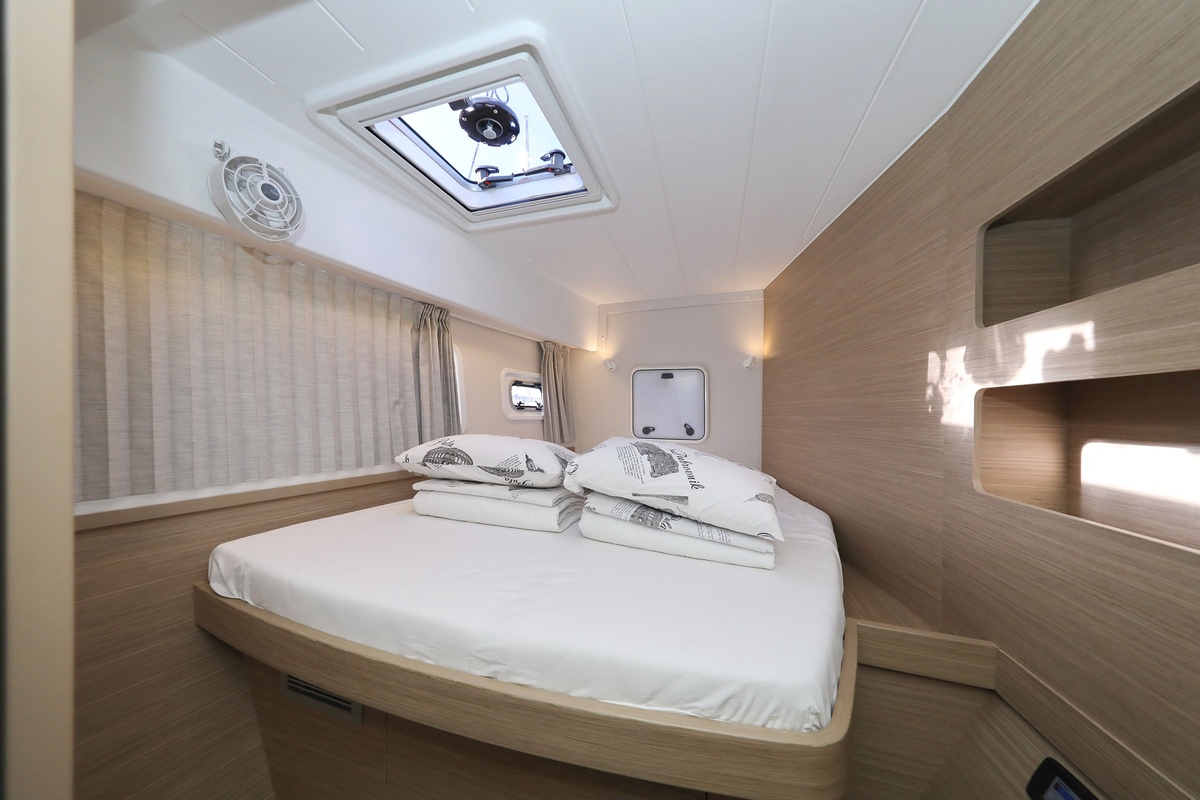 Photo #19 - Lagoon 42 - 4 + 2 cab. (Sail la Vie) in Pirovac - 36423
