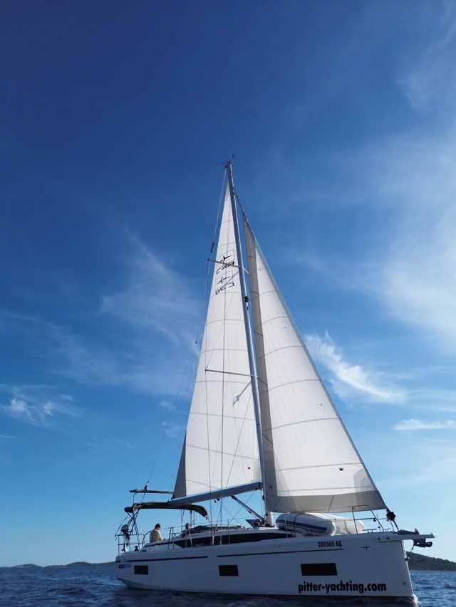 Bavaria C38 (Selene)  - 7