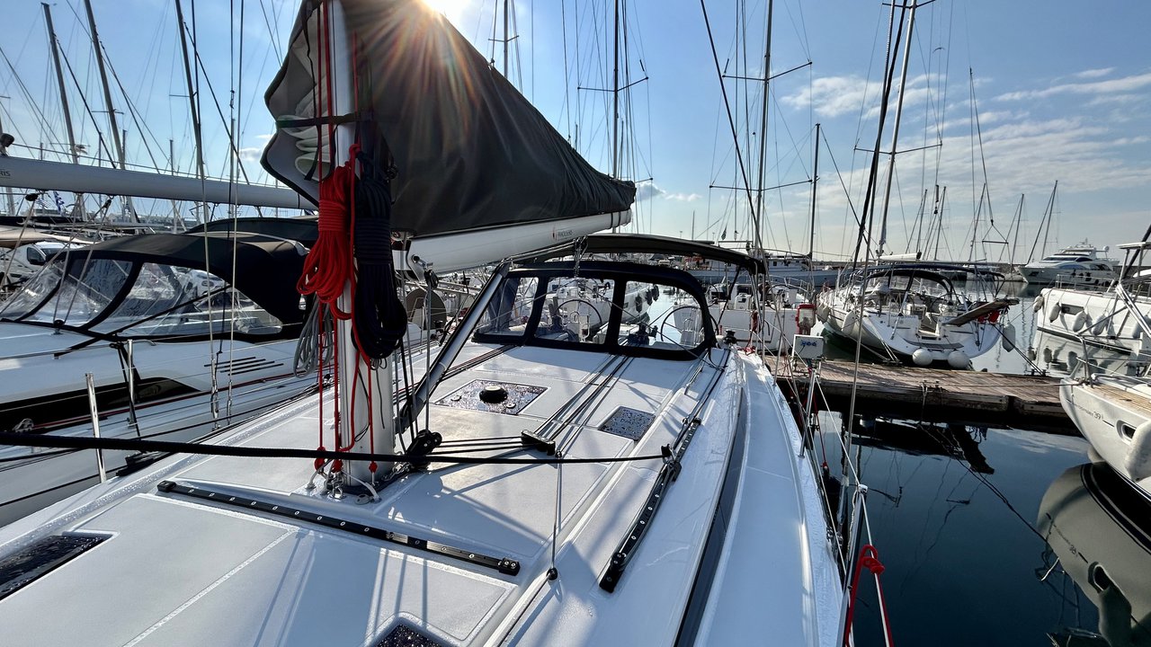 Photo #4 - Oceanis 40.1 (Valkyrie) en Corfou - 36448