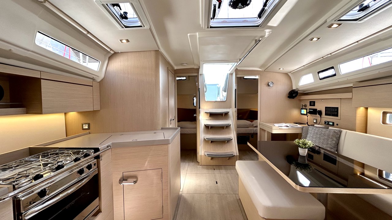 Photo #7 - Oceanis 40.1 (Valkyrie) en Corfou - 36448